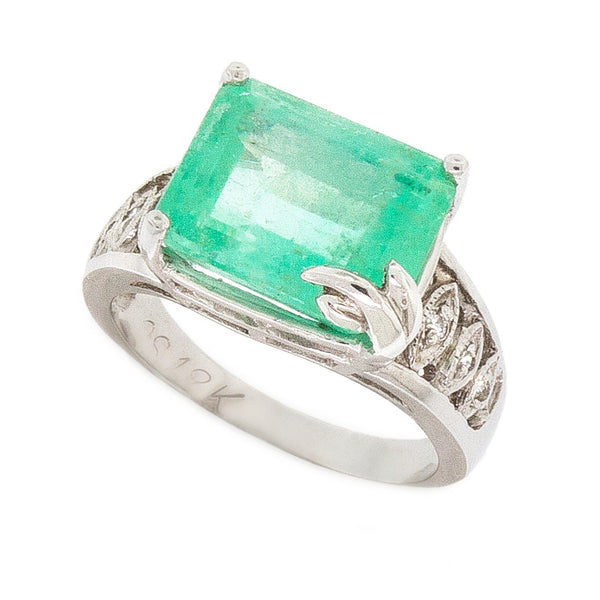 Promise |  Emerald Ring 