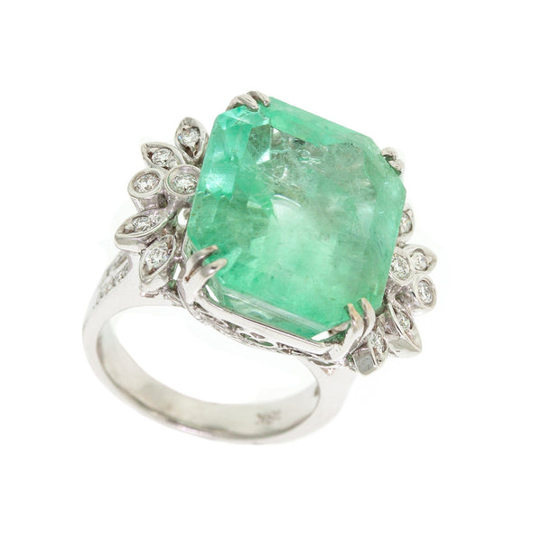   Emerald Ring 
